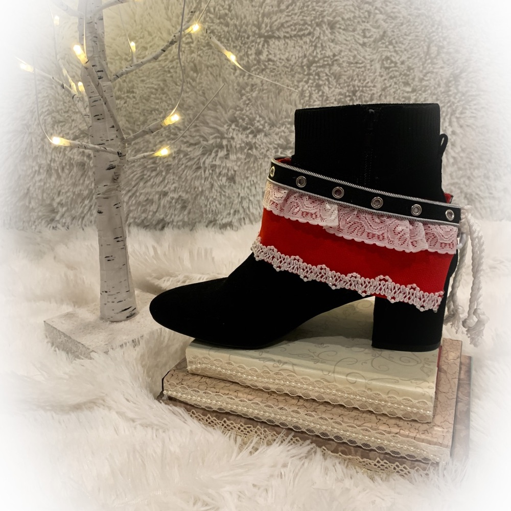 Boot Band. Boot Cuff. Boot Wrap. Boot Bling. - Picture 2 of 7